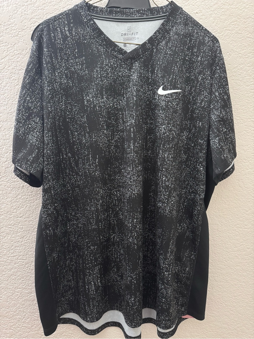 Nike Black/White Dri-FIT Patterned Short Sleeve Shirt